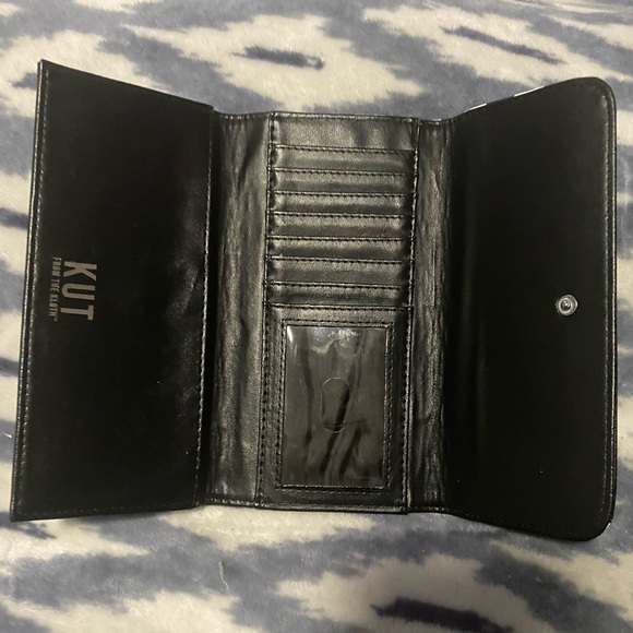 Kut From The Kloth Wallet - Picture 2 of 4